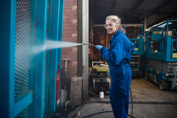 Best Graffiti Removal  in Monmouth, OR